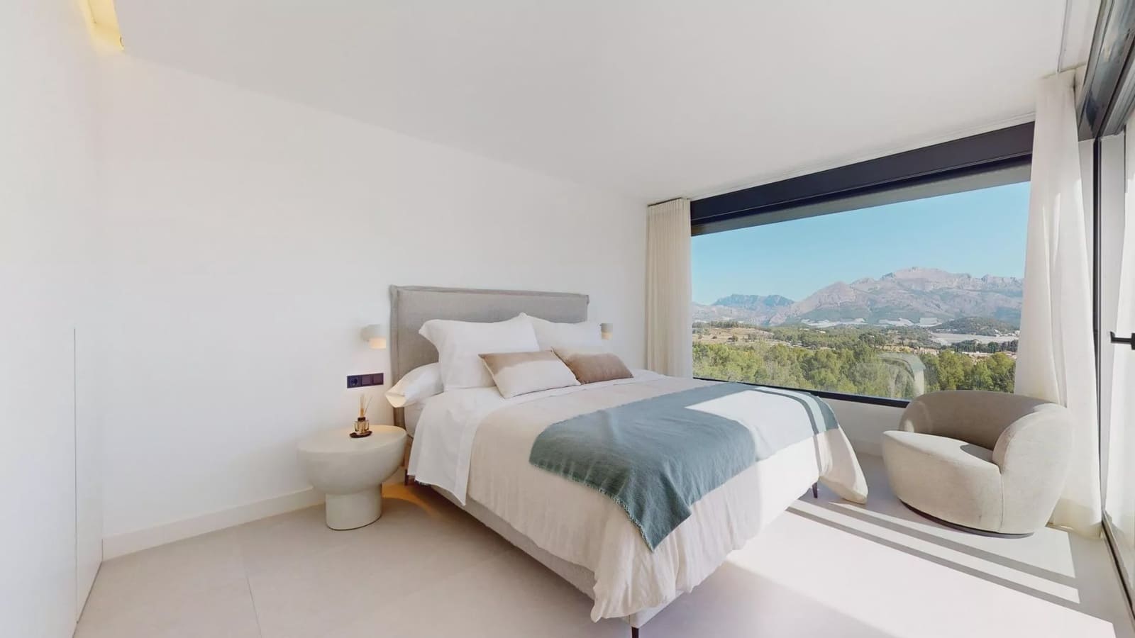 3 bedroom Villa for sale in Polop with pool - € 860,000 (Ref: 9086945)