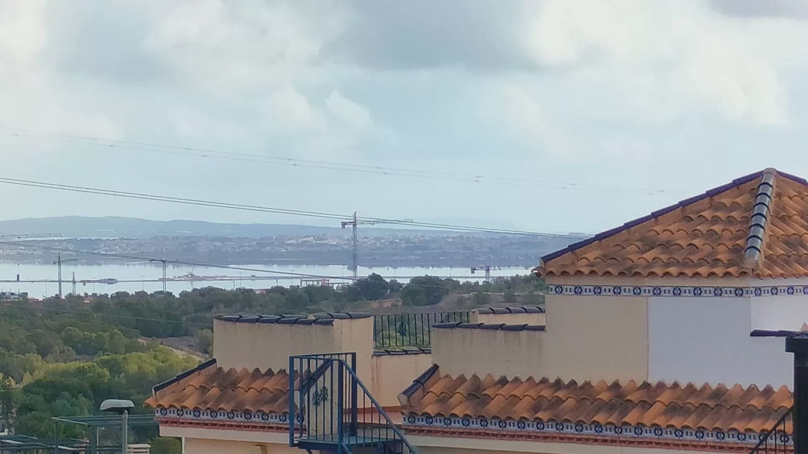2 soveværelse Byhus til salg i Orihuela Costa med swimmingpool - € 289.900 (Ref: 9086988)