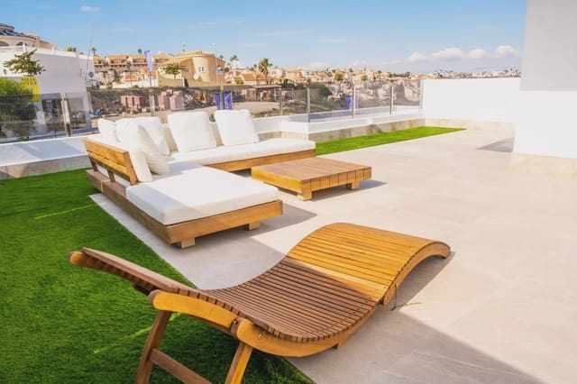 3 bedroom Villa for sale in Ciudad Quesada, Rojales with pool garage - € 598,000 (Ref: 9086998)