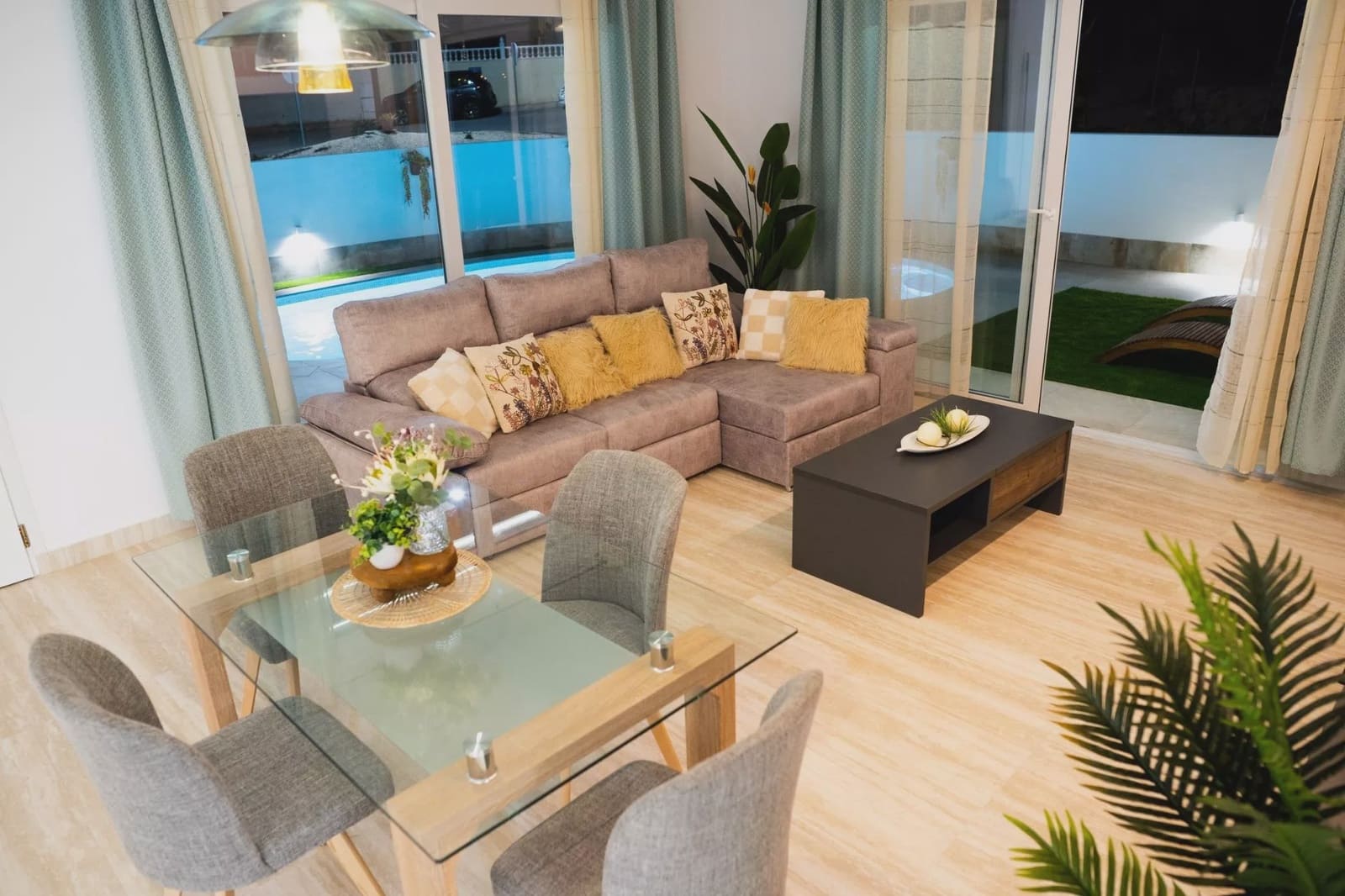 3 bedroom Villa for sale in Ciudad Quesada with pool garage - € 598,000 (Ref: 9086998)