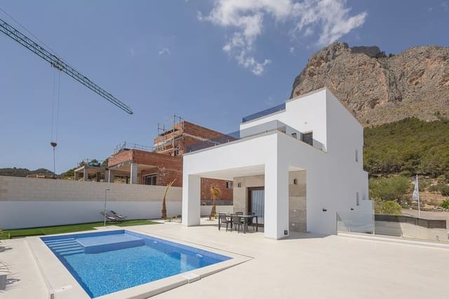 3 soveværelse Villa til salg i Polop med swimmingpool garage - € 598.000 (Ref: 9087008)
