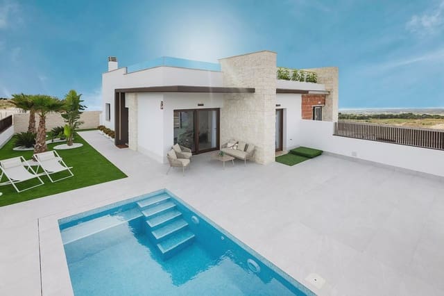 2 soverom Hus til salgs i Desamparados - Hurchillo - Torremendo, Orihuela med svømmebasseng garasje - € 351 000 (Ref: 9087020)