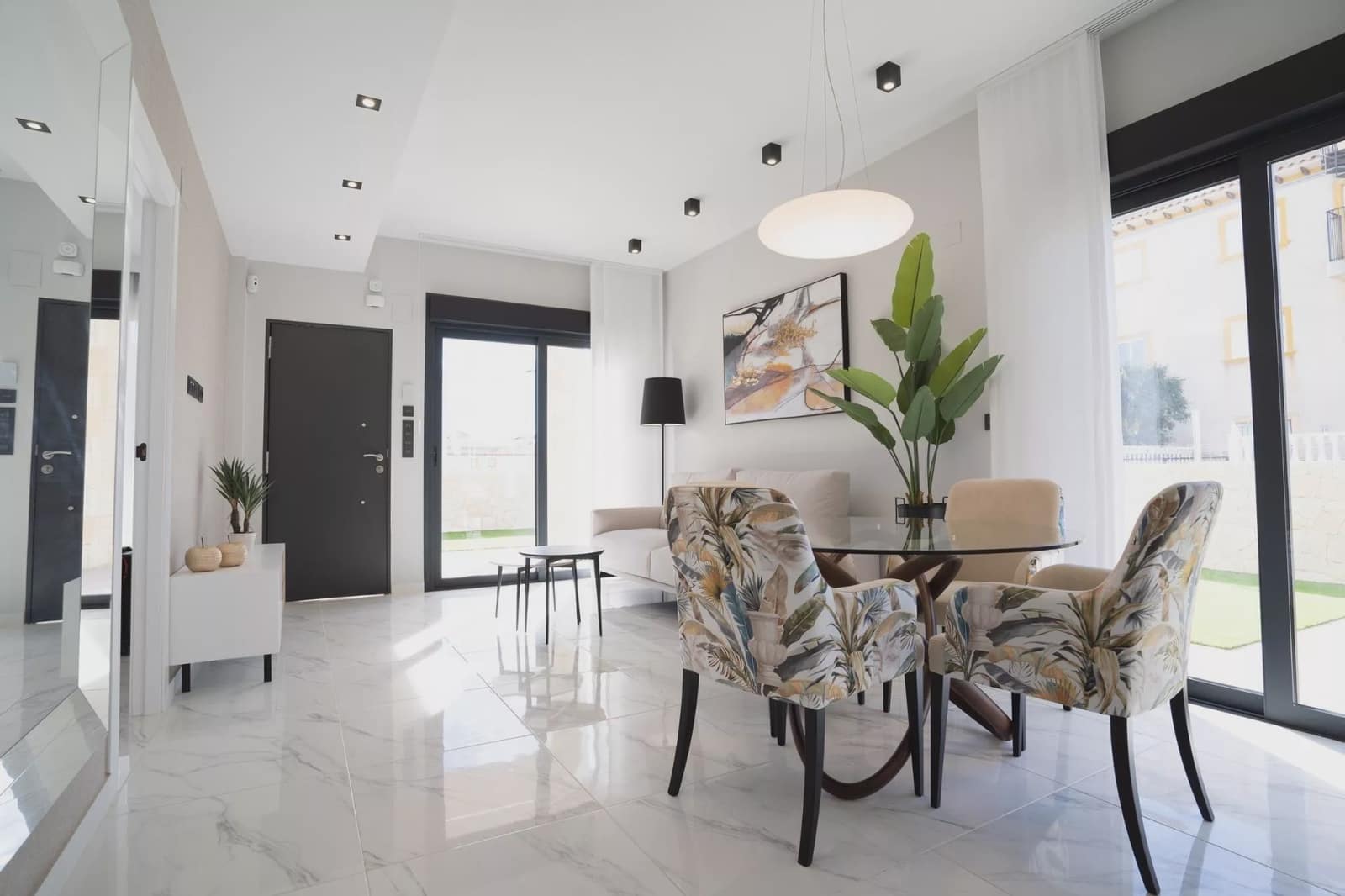 3 chambre Bungalow à vendre à Pilar de la Horadada avec piscine garage - 355 000 € (Ref: 9087021)