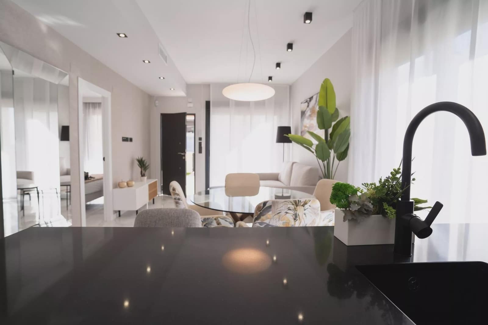 3 chambre Bungalow à vendre à Pilar de la Horadada avec piscine garage - 355 000 € (Ref: 9087021)