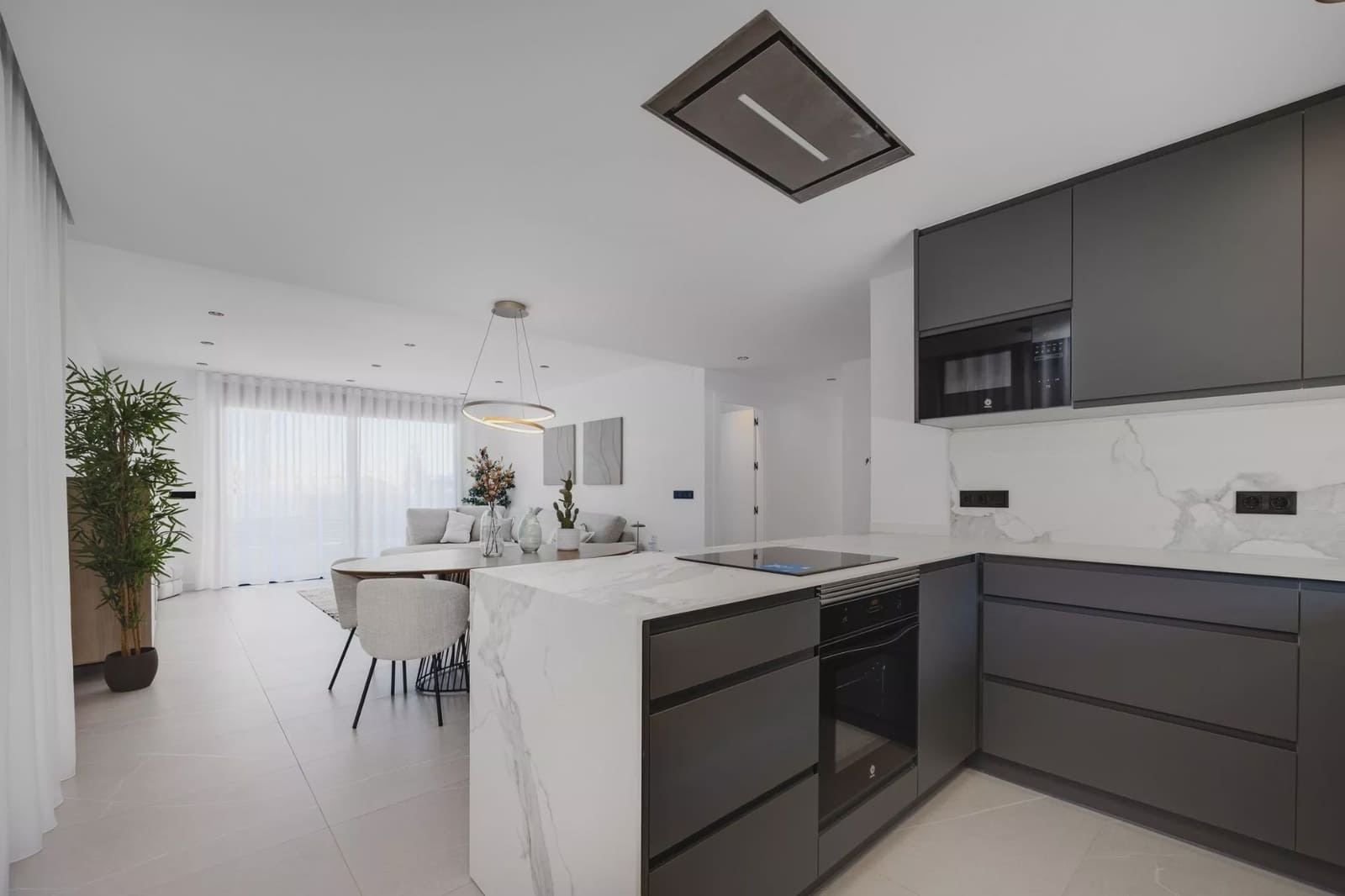3 slaapkamer Villa te koop in Torrevieja met zwembad garage - € 585.000 (Ref: 9087023)