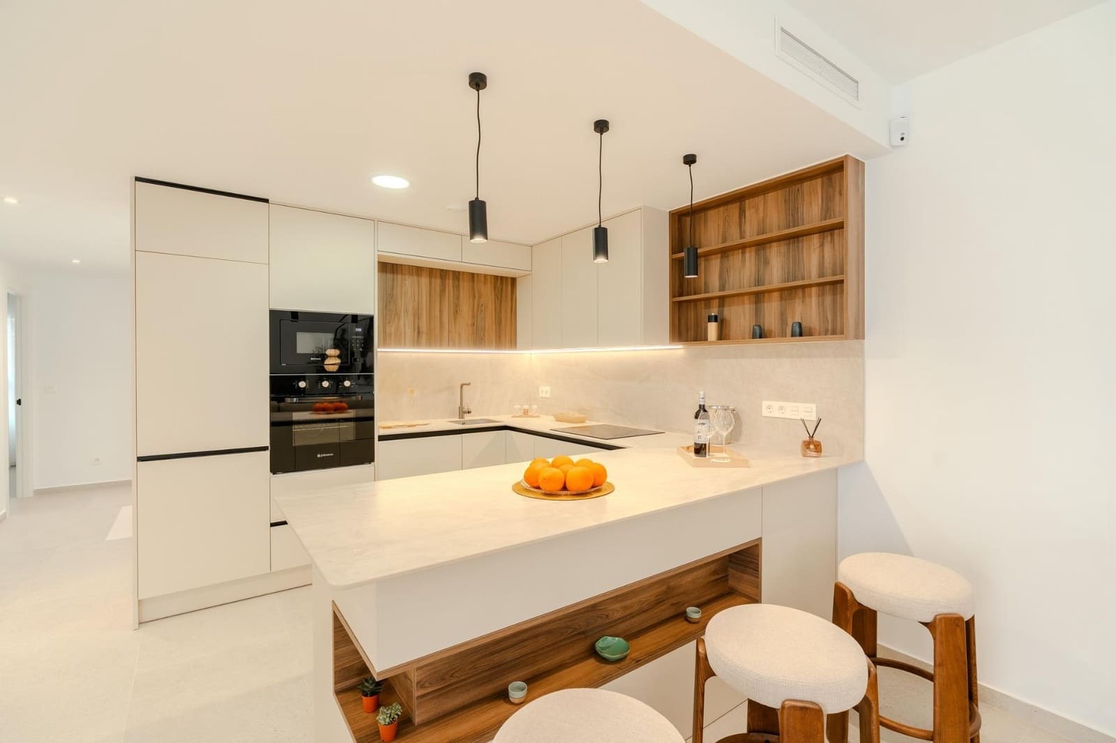 Chalet de 3 habitaciones en Los Alcázares en venta con piscina garaje - 467.000 € (Ref: 9087087)