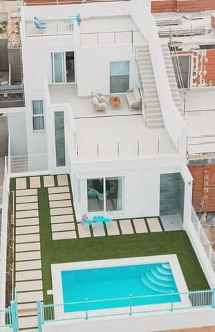 3 soveværelse Villa til salg i Las Lomas de Rame - Bahía Bella, Los Alcázares med swimmingpool garage - € 467.000 (Ref: 9087087)