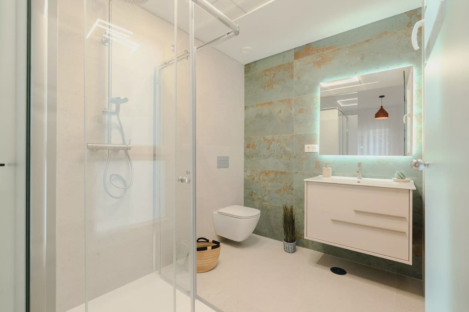 3 soveværelse Villa til salg i Los Alcazares med swimmingpool garage - € 467.000 (Ref: 9087087)