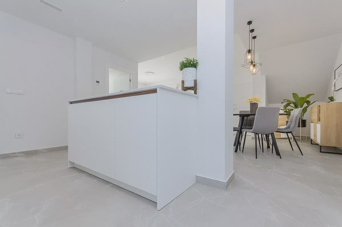 2 soverom Bungalow til salgs i San Miguel de Salinas med svømmebasseng garasje - € 339 000 (Ref: 9087113)