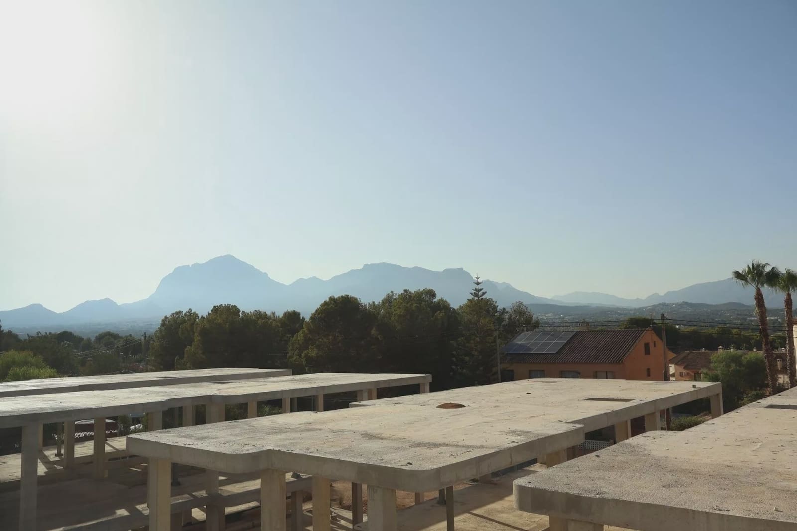 4 soveværelse Villa til salg i Alfaz del Pi / L'Alfas del Pi med swimmingpool garage - € 875.000 (Ref: 9130326)