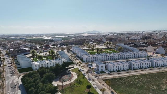 2 soveværelse Bungalow til salg i Pilar de la Horadada ciudad, Pilar de la Horadada med swimmingpool garage - € 355.000 (Ref: 9142393)