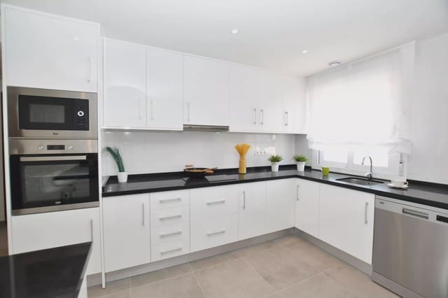 2 soveværelse Bungalow til salg i San Miguel de Salinas med swimmingpool garage - € 262.900 (Ref: 9184660)