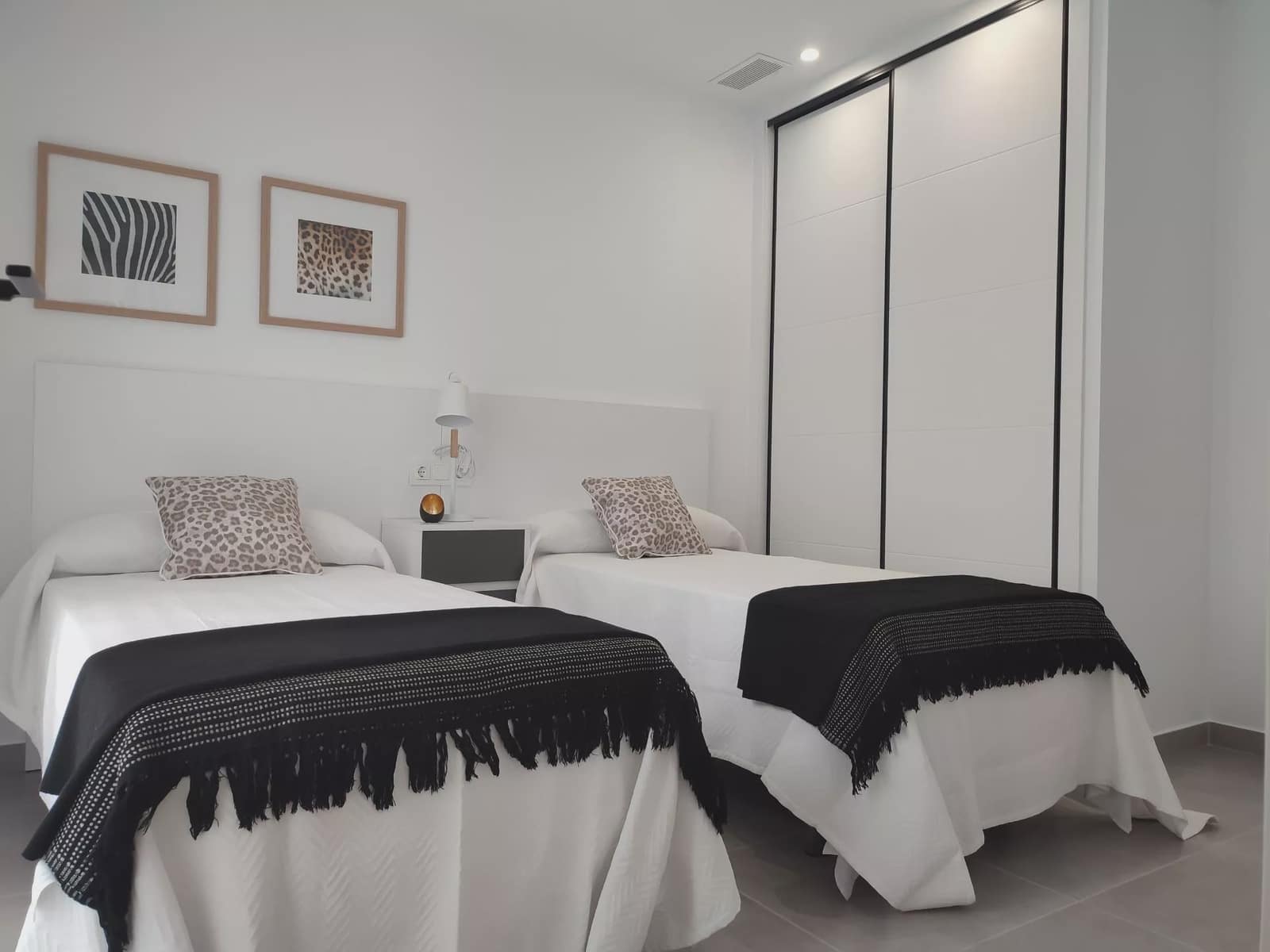 3 bedroom Villa for sale in Balsicas with pool garage - € 330,000 (Ref: 9205647)