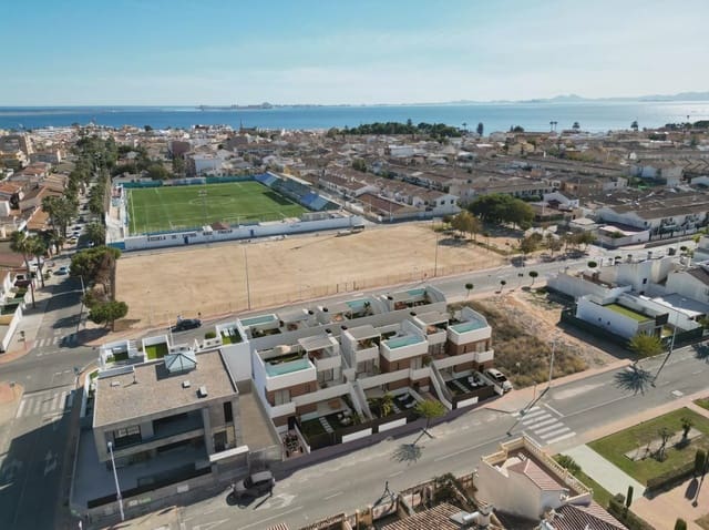 Bungalow de 2 habitaciones en Lo Pagan, San Pedro del Pinatar en venta con piscina garaje - 324.900 € (Ref: 9235286)