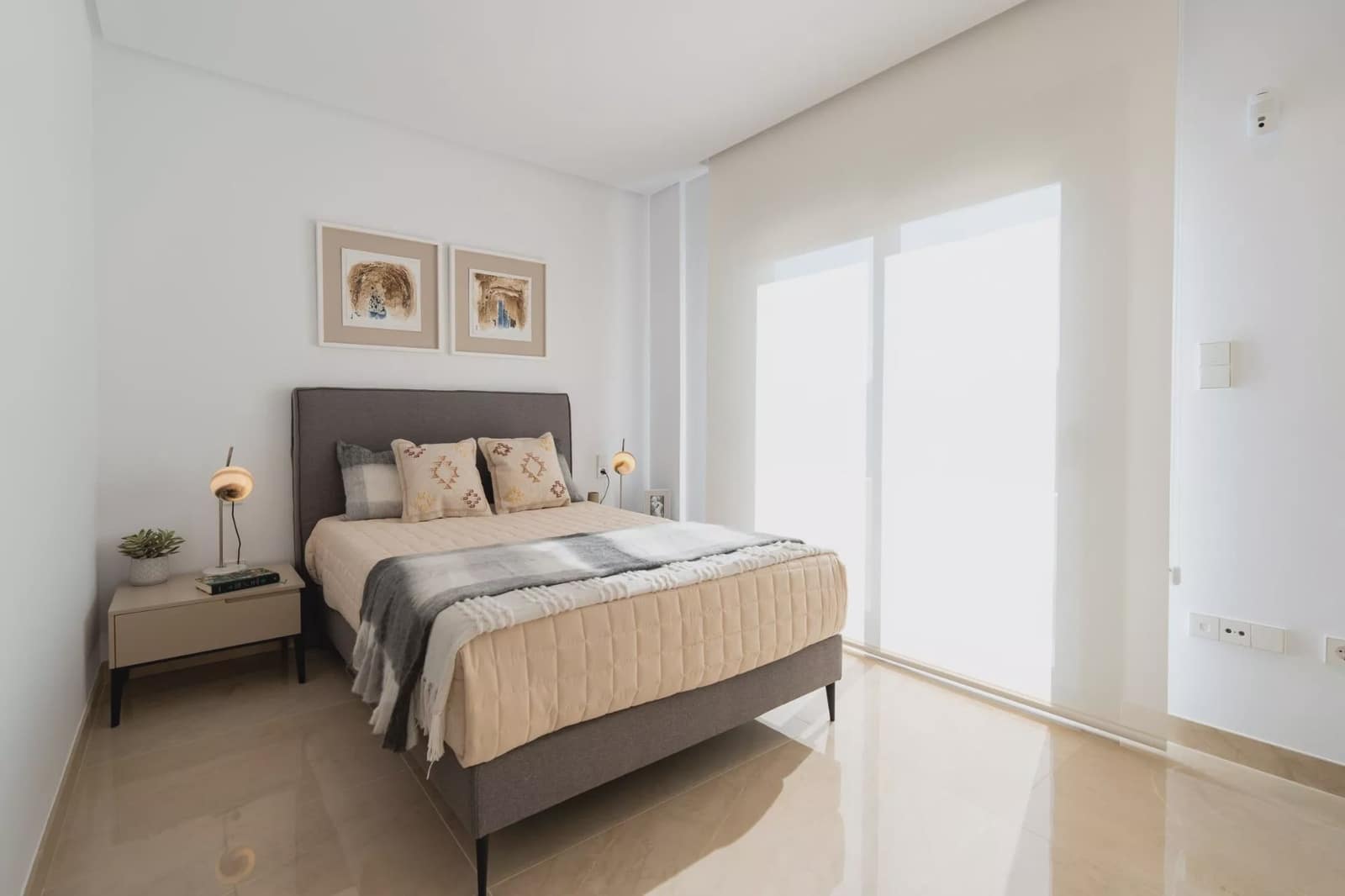 Bungalow de 3 habitaciones en Gran Alacant en venta con piscina - 350.000 € (Ref: 9293971)