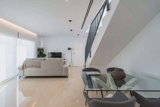 3 soveværelse Semi-Rækkehus til salg i La Marina, Elche / Elx med swimmingpool - € 459.000 (Ref: 9293972)