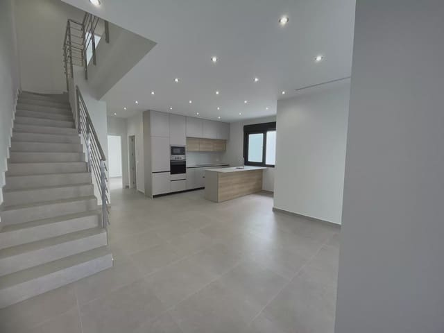 3 quarto Moradia para venda em Almoradí com piscina - 359 900 € (Ref: 9296340)