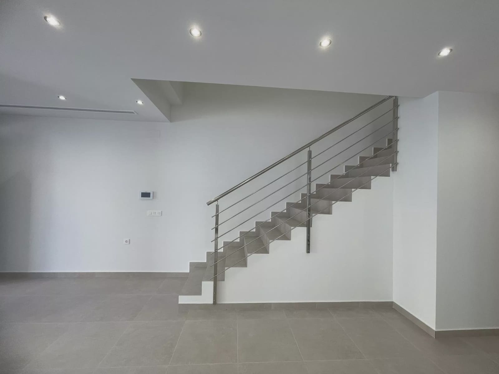 3 quarto Moradia para venda em Almoradi com piscina - 359 900 € (Ref: 9296340)
