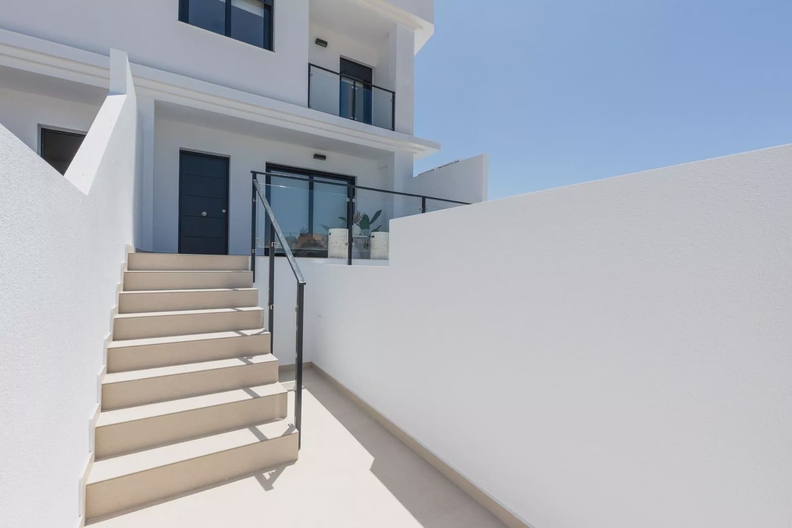 4 bedroom Townhouse for sale in Rafal with pool garage - € 269,000 (Ref: 9309281)