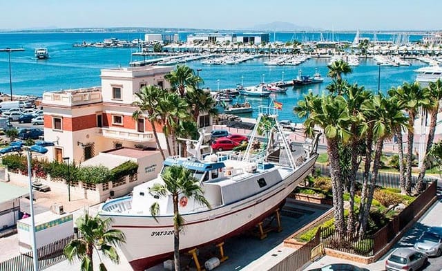 3 slaapkamer Appartement te koop in Playa Tamarit - Playa Lissa, Santa Pola met zwembad garage - € 375.000 (Ref: 9451400)