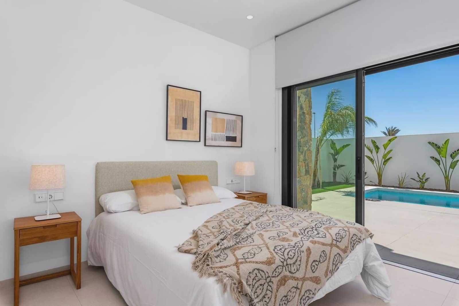 3 bedroom Villa for sale in Los Alcazares with pool garage - € 689,900 (Ref: 9496477)