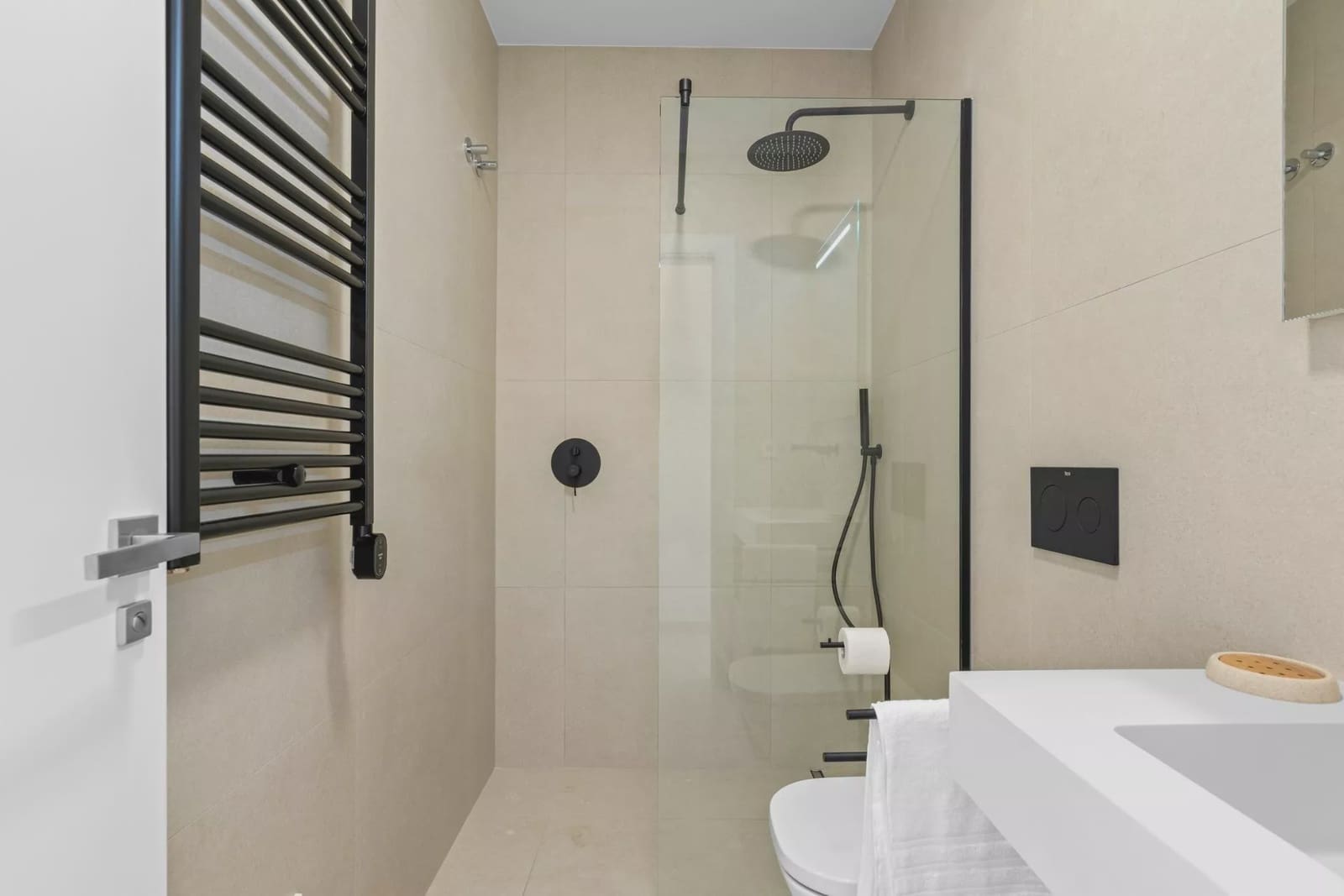 3 bedroom Villa for sale in Los Alcazares with pool garage - € 689,900 (Ref: 9496477)
