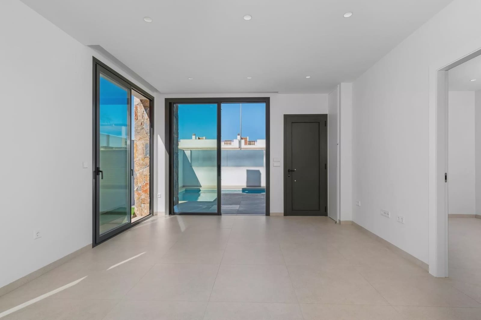 3 soverom Kjedet enebolig til salgs i San Javier med svømmebasseng garasje - € 504 300 (Ref: 9496480)