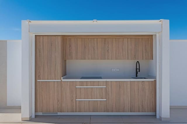 3 soverom Kjedet enebolig til salgs i Ciudad, San Javier med svømmebasseng garasje - € 504 300 (Ref: 9496480)