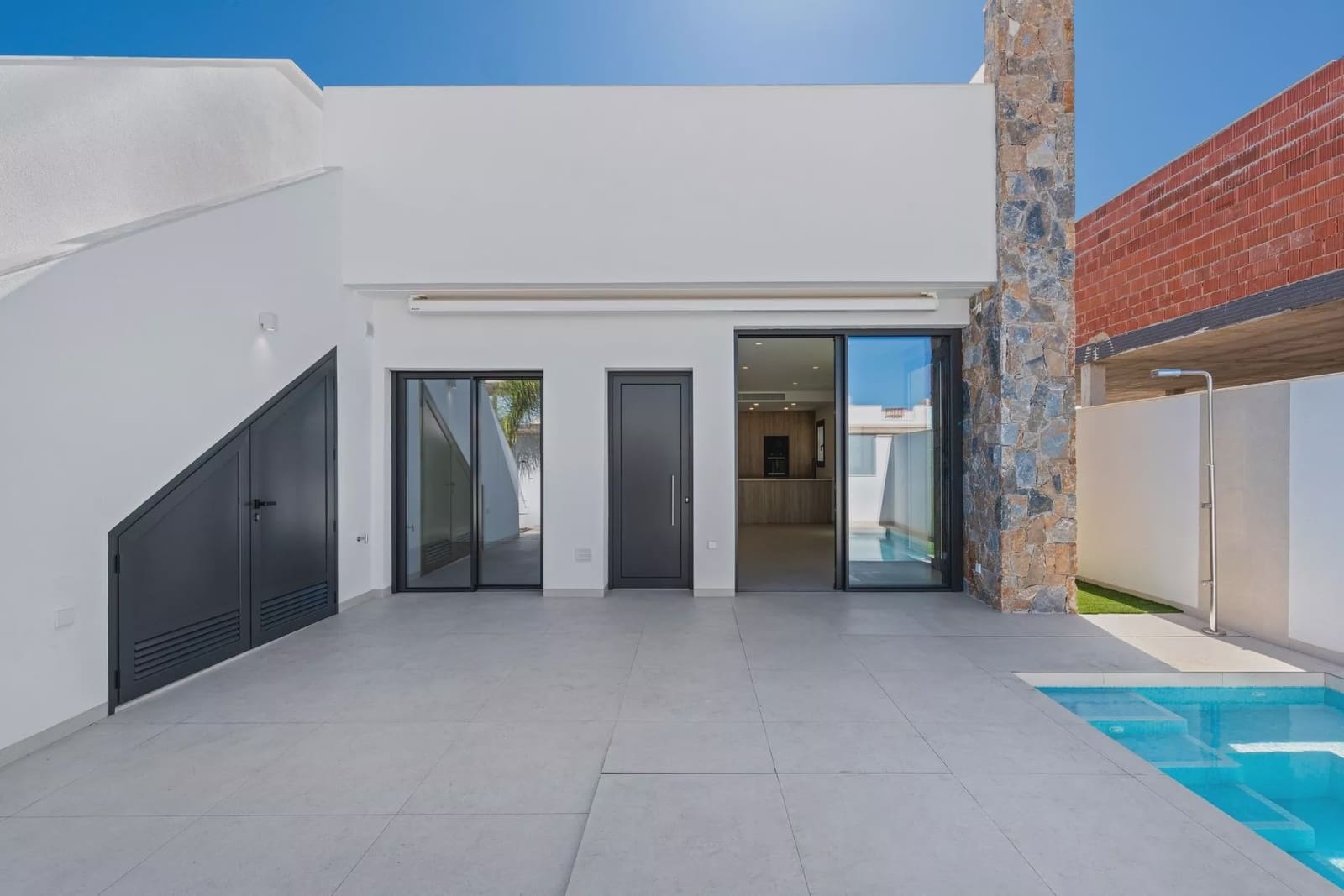 3 soverom Kjedet enebolig til salgs i San Javier med svømmebasseng garasje - € 504 300 (Ref: 9496480)