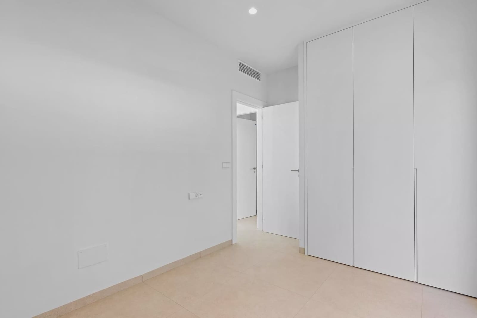 3 soverom Kjedet enebolig til salgs i San Javier med svømmebasseng garasje - € 504 300 (Ref: 9496480)