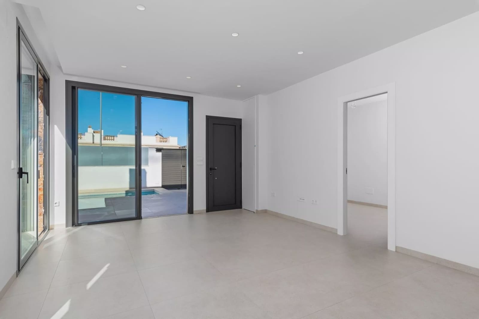 3 soverom Kjedet enebolig til salgs i San Javier med svømmebasseng garasje - € 504 300 (Ref: 9496480)
