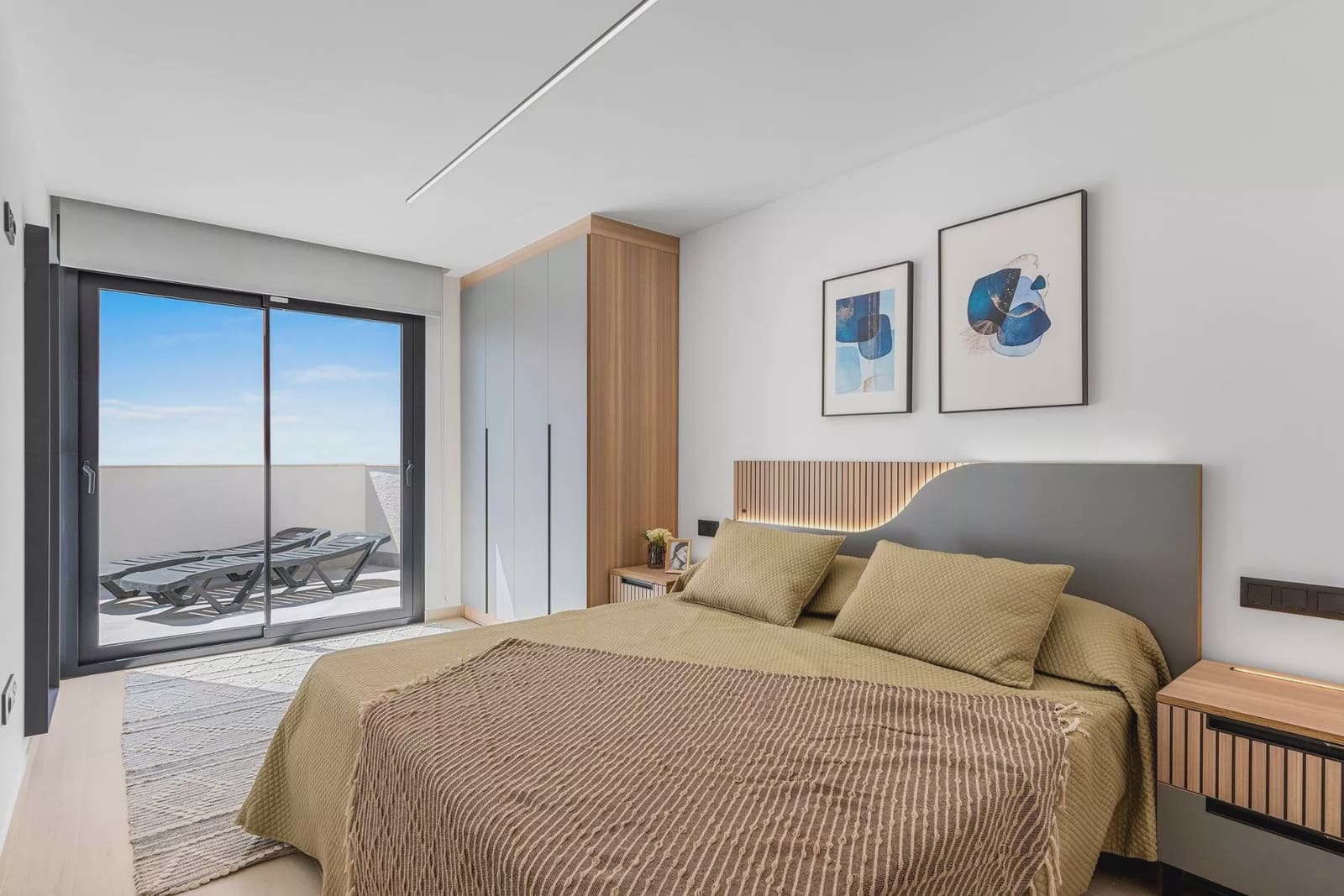 2 soverom Leilighet til salgs i Guardamar del Segura med svømmebasseng garasje - € 222 000 (Ref: 9523355)