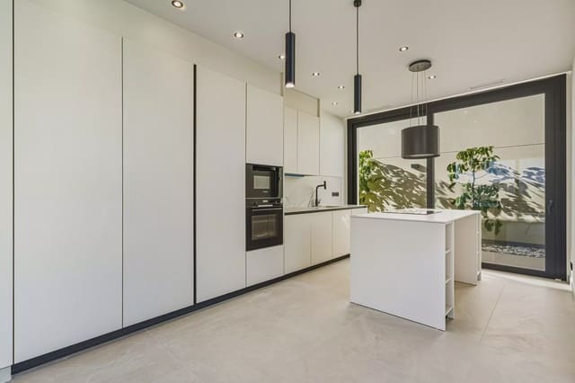 4 soveværelse Villa til salg i Polop med swimmingpool - € 970.000 (Ref: 9638882)