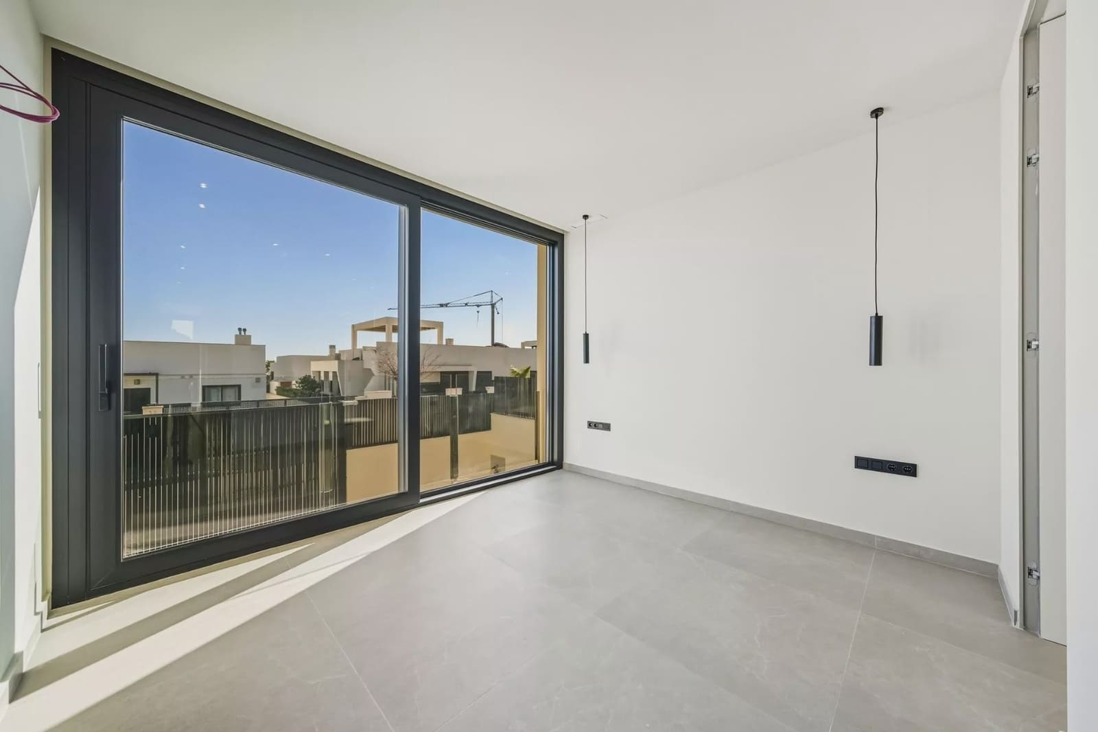 4 bedroom Villa for sale in Polop with pool - € 970,000 (Ref: 9638882)