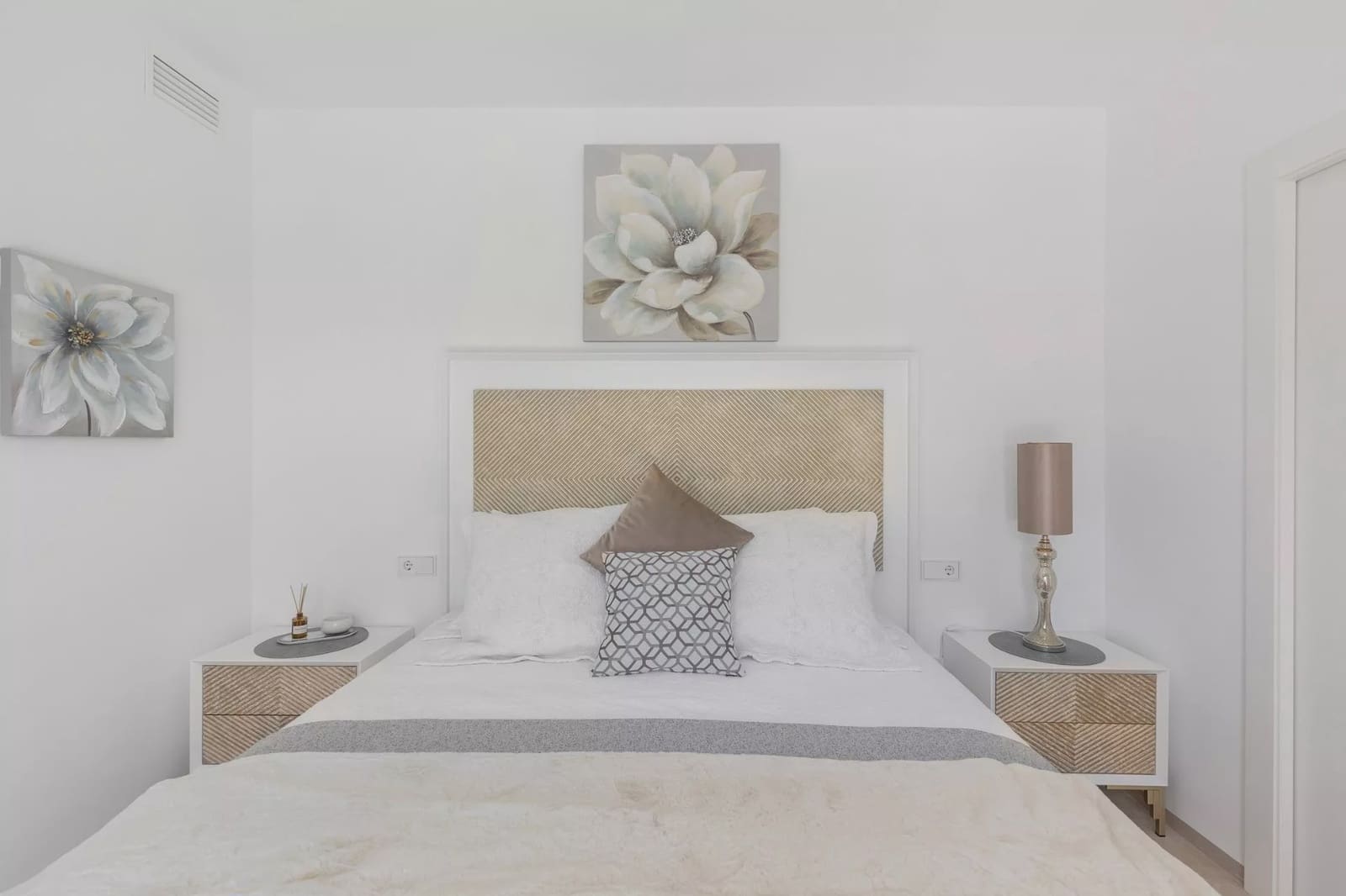 3 chambre Villa/Maison à vendre à Los Alcazares avec piscine garage - 489 000 € (Ref: 9724996)
