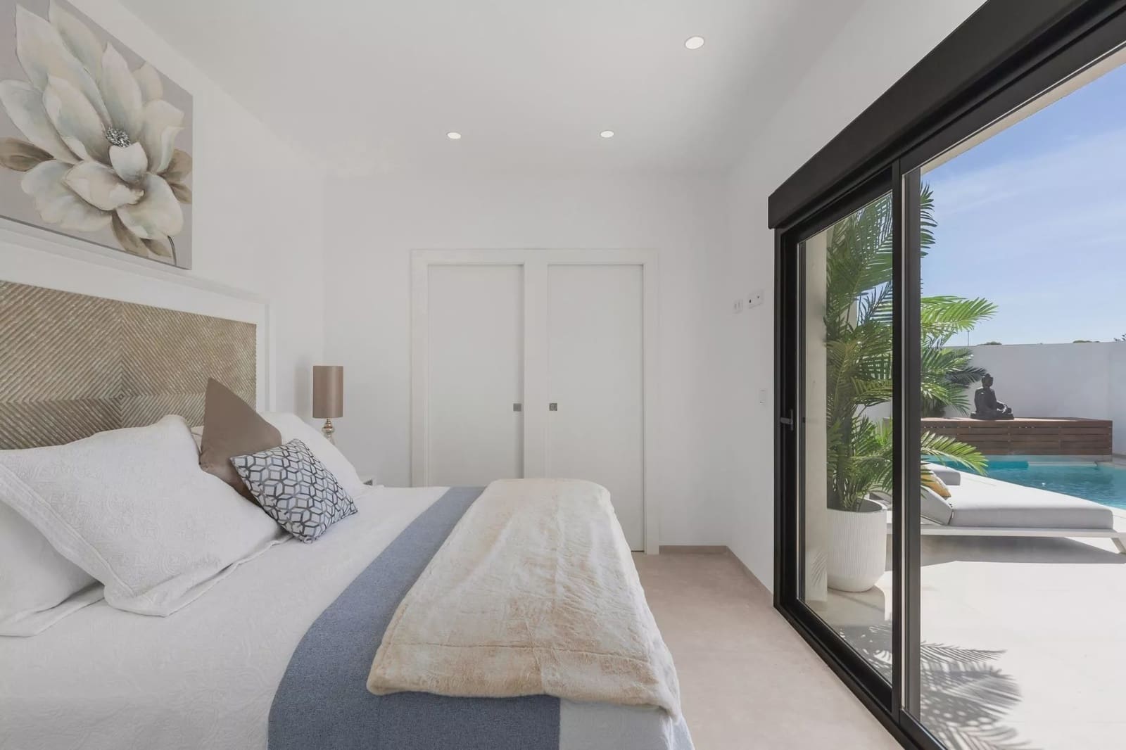 2 bedroom Villa for sale in Los Alcazares with pool garage - € 439,000 (Ref: 9724998)