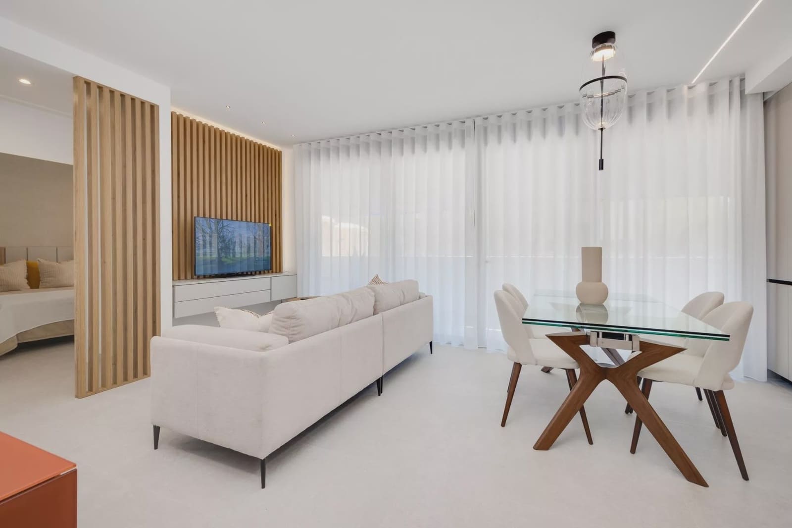 2 bedroom Apartment for sale in Guardamar del Segura with pool - € 253,000 (Ref: 9782295)
