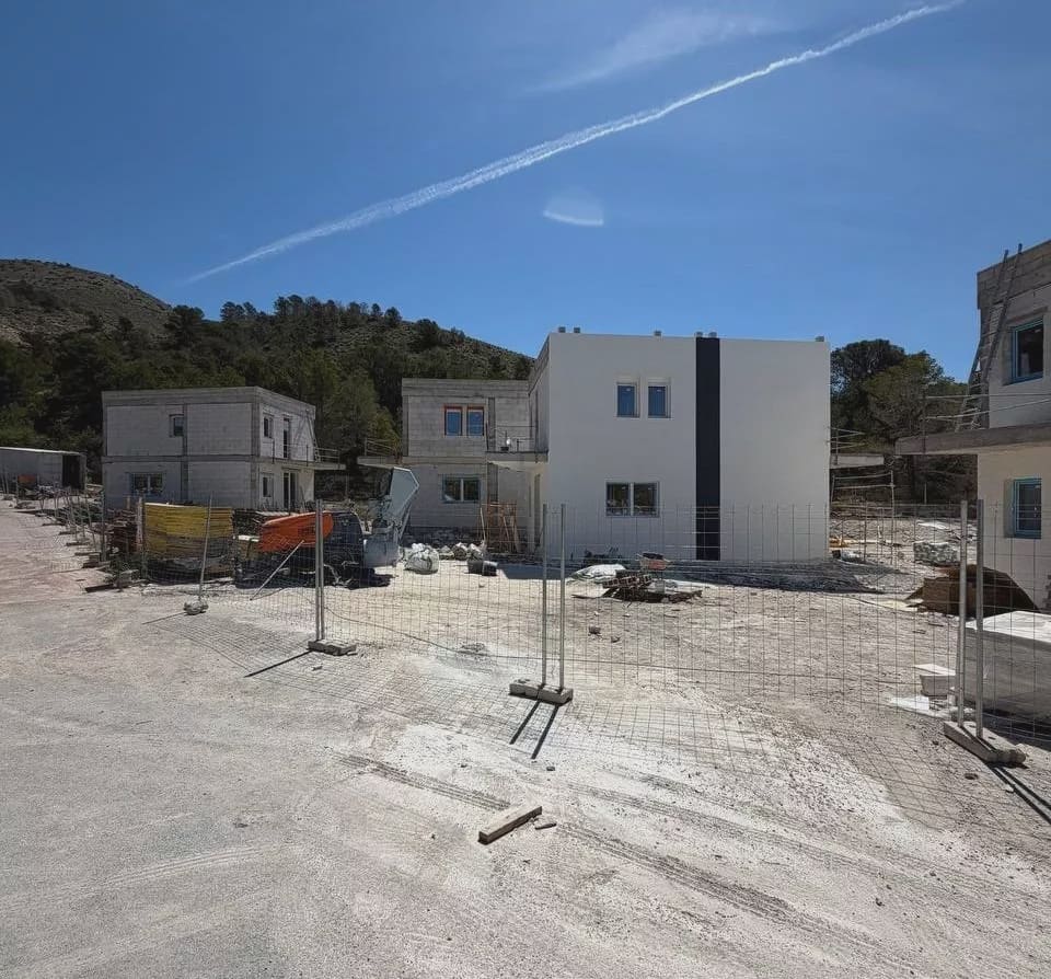 3 bedroom Villa for sale in Finestrat with pool garage - € 550,000 (Ref: 9798375)