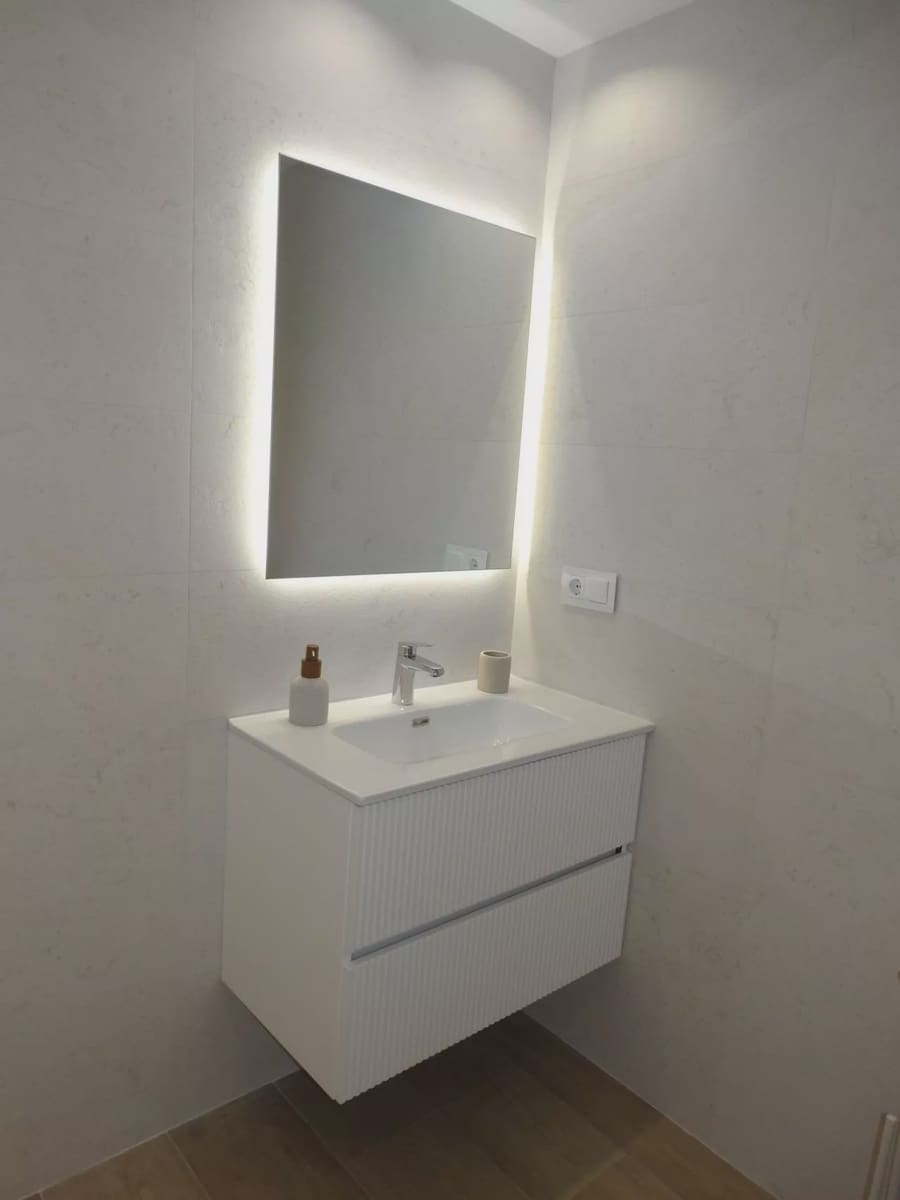 Bungalow de 2 habitaciones en Pilar de la Horadada en venta con piscina garaje - 245.000 € (Ref: 9831113)