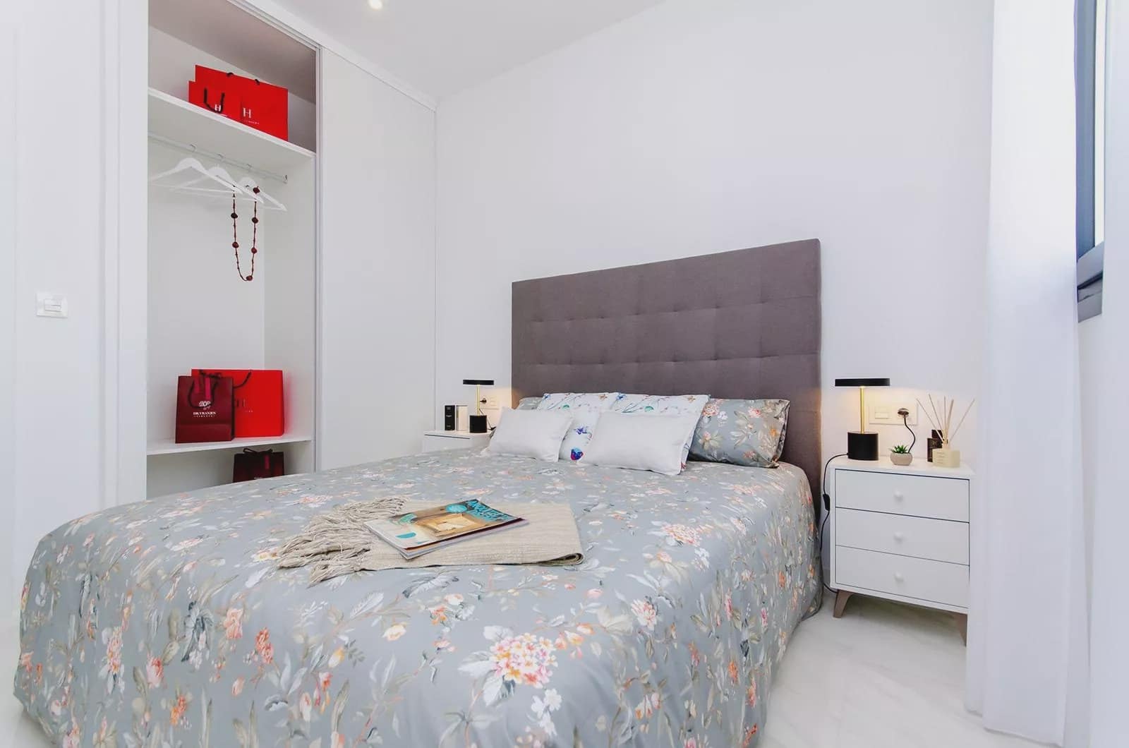 3 soverom Kjedet enebolig til salgs i Orihuela med svømmebasseng garasje - € 395 000 (Ref: 9866813)