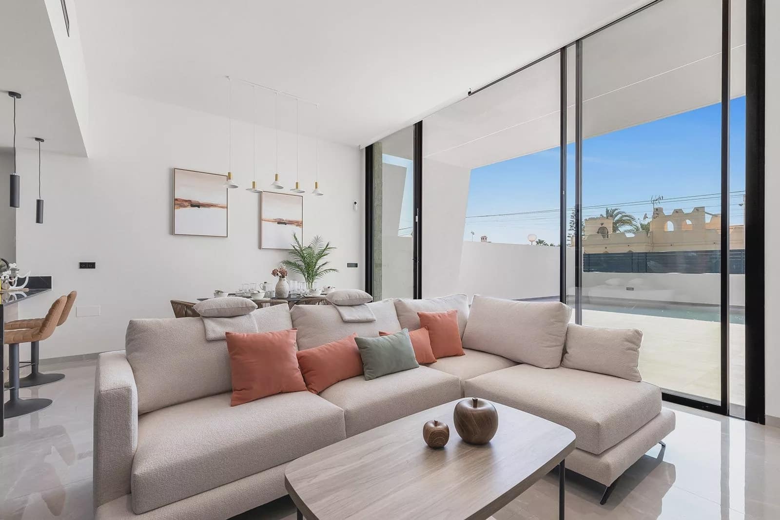 3 bedroom Villa for sale in Torrevieja with pool - € 700,000 (Ref: 9879518)