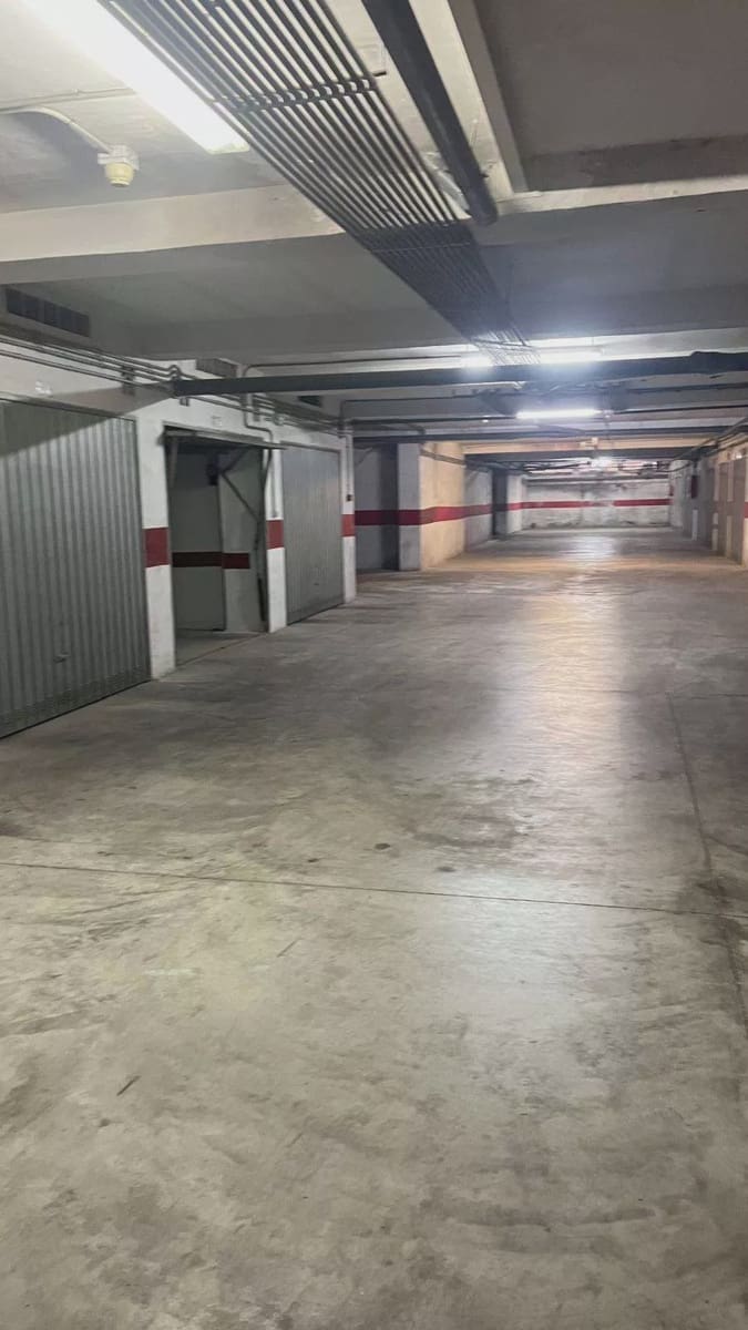 Garage til salg i Torrevieja - € 17.000 (Ref: 9908834)
