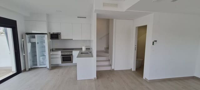 3 makuuhuone Huvila myytävänä paikassa Villamartin, Orihuela mukana uima-altaan 
autotalli - 539 900 € (Ref: 9909373)