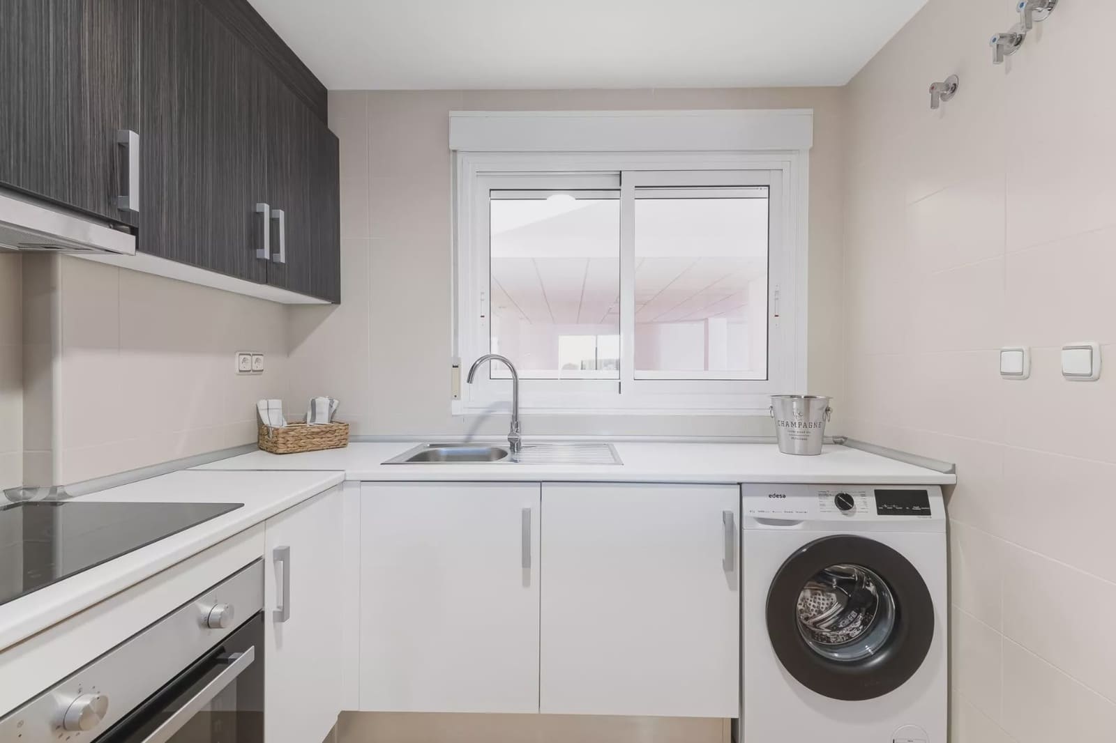 2 soverom Leilighet til salgs i Orihuela Costa med svømmebasseng - € 187 500 (Ref: 9909383)