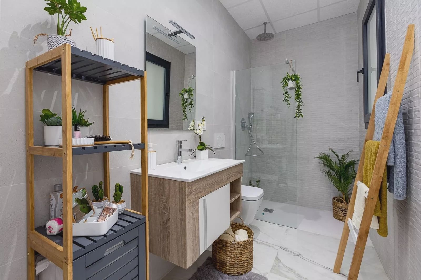3 soveværelse Villa til salg i Ciudad Quesada med swimmingpool garage - € 588.000 (Ref: 9909393)