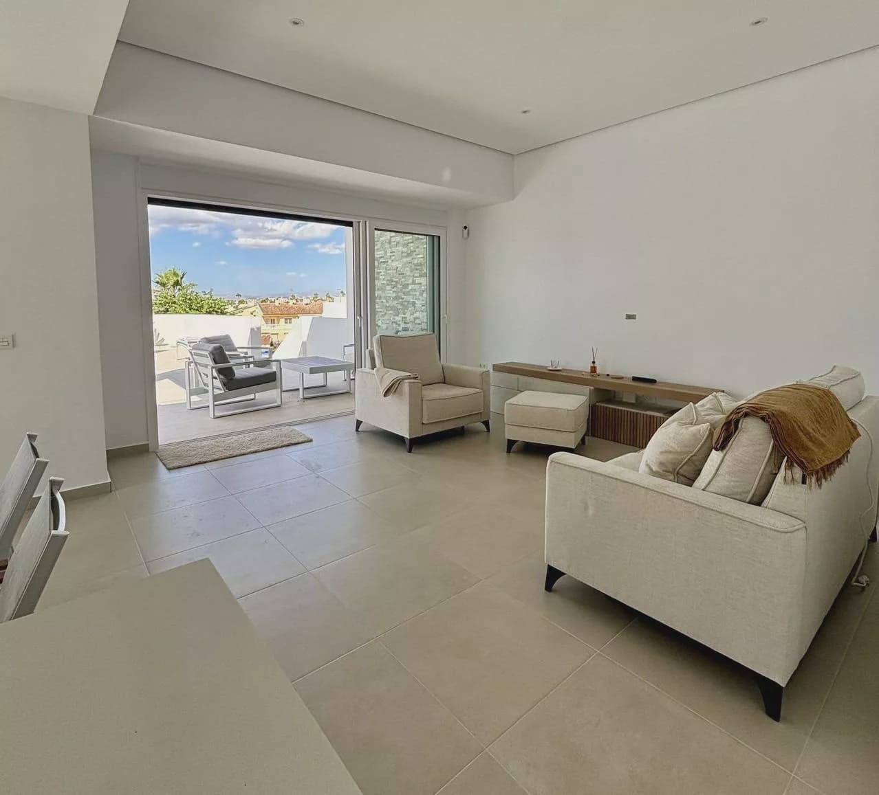 3 soveværelse Villa til salg i Benijofar med swimmingpool - € 589.000 (Ref: 9909398)