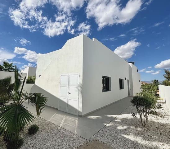 3 soveværelse Villa til salg i Benijófar med swimmingpool - € 589.000 (Ref: 9909398)