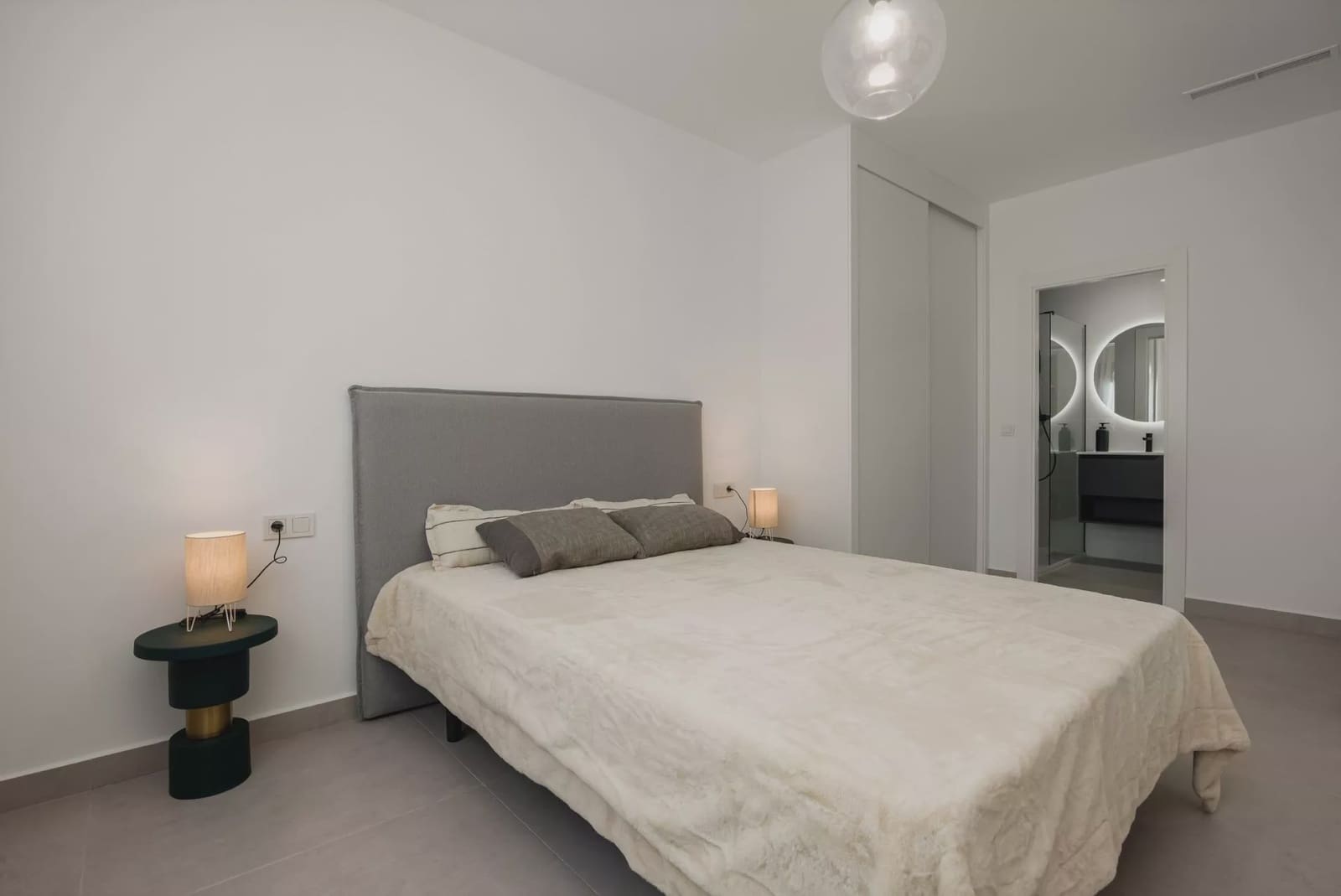 2 soveværelse Lejlighed til salg i La Villajoyosa / Vila Joiosa - € 275.000 (Ref: 9928912)