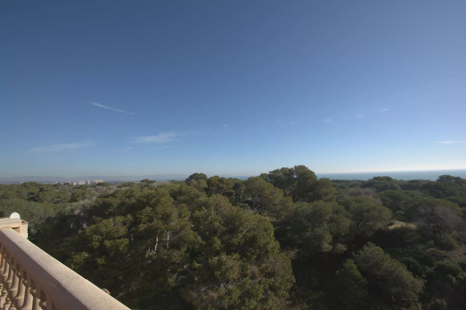 3 quarto Apartamento para venda em Guardamar del Segura com piscina garagem - 850 000 € (Ref: 9975958)
