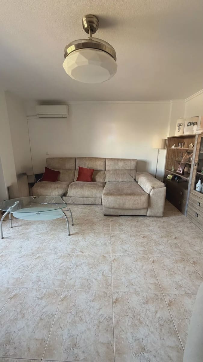4 chambre Appartement à vendre à Torrevieja - 248 000 € (Ref: 9999810)